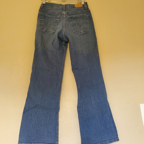 Vintage Levis - Size 2 - Picture 2 of 4